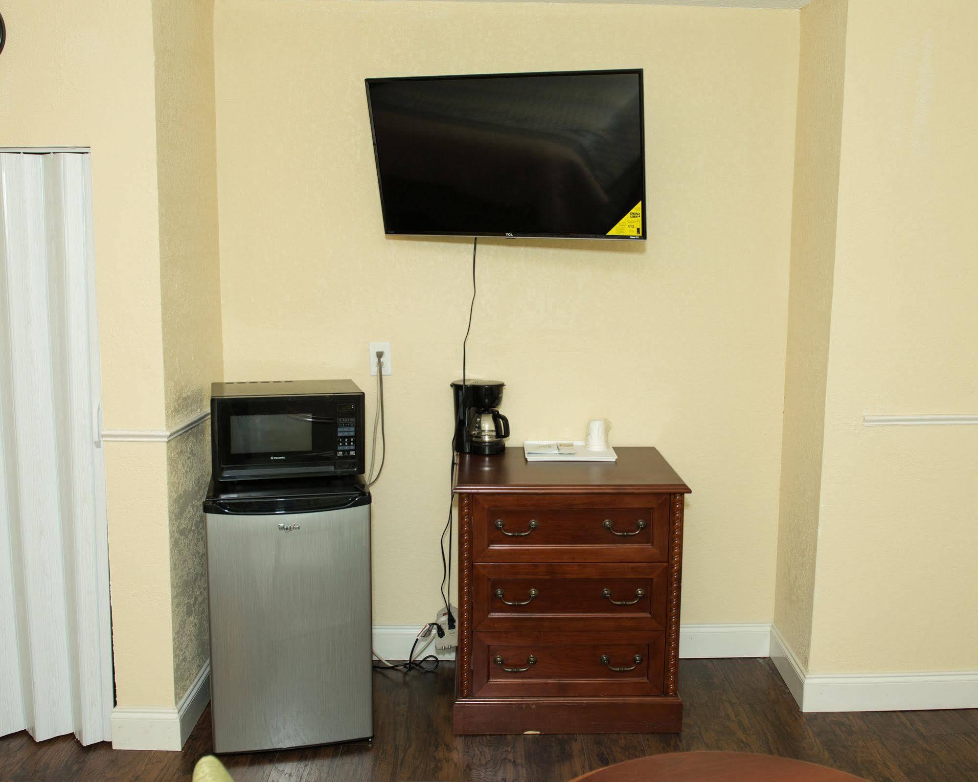 Delux Inn Clearwater Extérieur photo